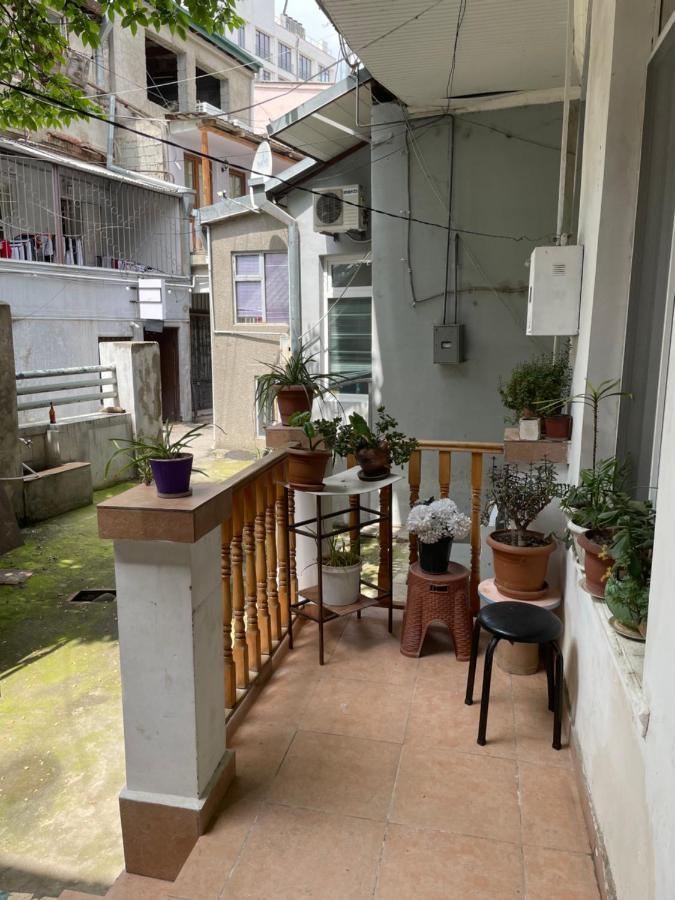 Leila Apartment Tbilisi Eksteriør bilde